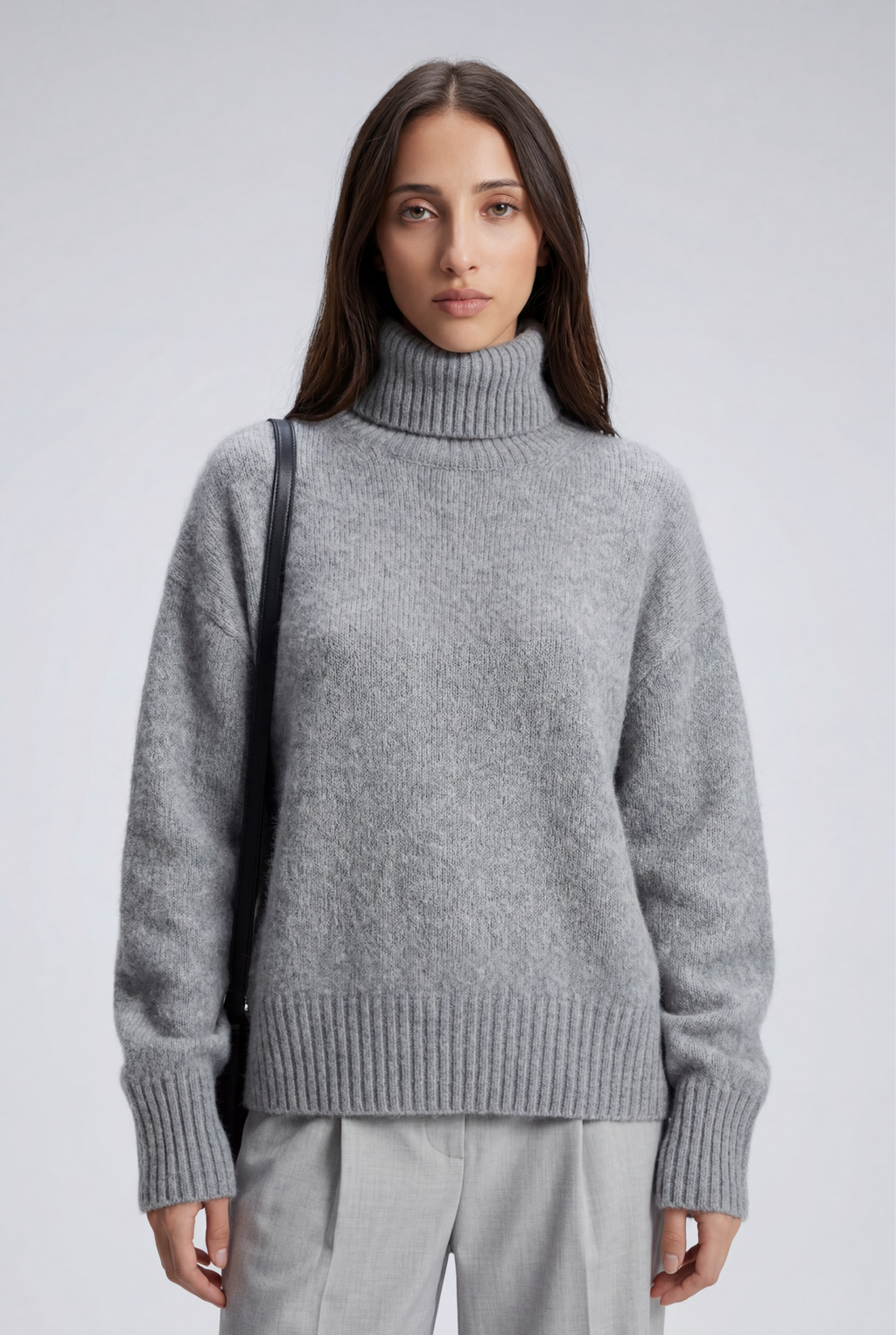 Elowyn | Soft Turtleneck Sweater