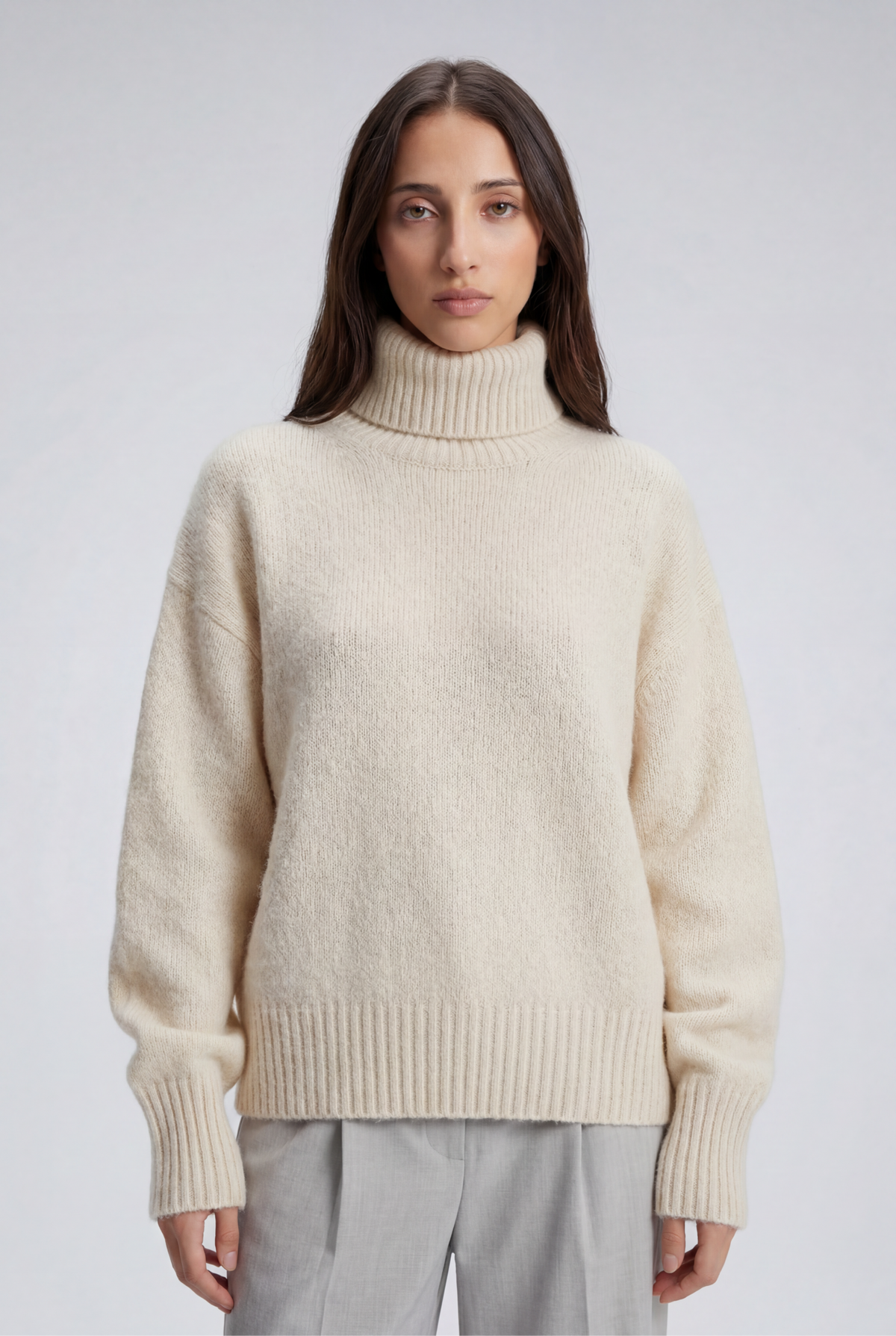 Elowyn | Soft Turtleneck Sweater